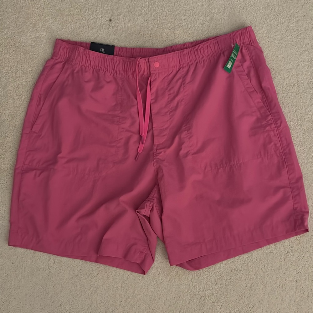 NWT! 7” Rec Short, men’s XL (2)